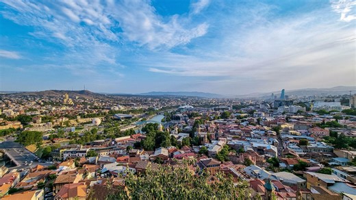 10 Famous Singers from Georgia - Singersroom.com