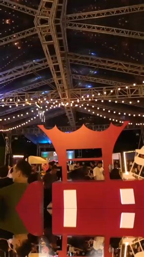 Save the Date for “M-Live Food Market by Marriott Bonvoy” our vibrant 3-day culinary carnival in the heart of Bangkok, featuring 24 restaurants from Marriott hotels!🎪​And it's free to enter! See you on February 20-22, 2025 at Moxy Bangkok Ratchaprasong | M-Live Food Market by Marriott