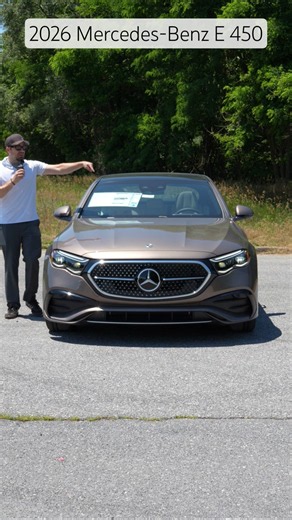 4 Reasons to buy the 2026 Mercedes-Benz E 450! 🇩🇪