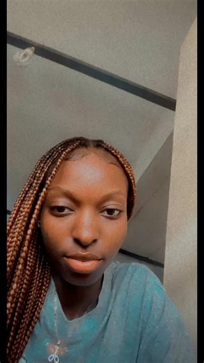 ADEOLA AKINWALE (@_adeola_xoxo)’s videos with lyrics of vanilla by hyce - Sun in West