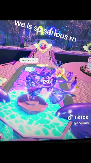 Exploring Royale High: New Halo and Mermaid Potions