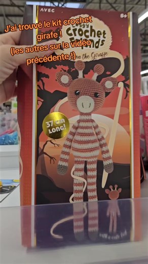 🧶 NOUVEAUTÉ crochet chez Action 🧶 Gros coup de cœur pour les nouveaux kits crochet Action 😍 Il y a plein de nouveautés crochet et de la nouvelle laine chez Action 🧵✨ Au programme : 🦒 Kit crochet girafe – Action 🐒 Kit crochet singe – Action 🦥 Kit crochet paresseux – Action 🦊 Kit crochet renard – Action 🐣 Kit crochet Pâques – Action Et aussi des nouvelles pelotes de laine chez Action, parfaites pour tous vos projets crochet 🧶 Si tu aimes les kits crochet, la laine chez Action et les nouv