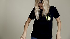 Side Seams: The T-Shirt Feature You Didn't Know You Loved