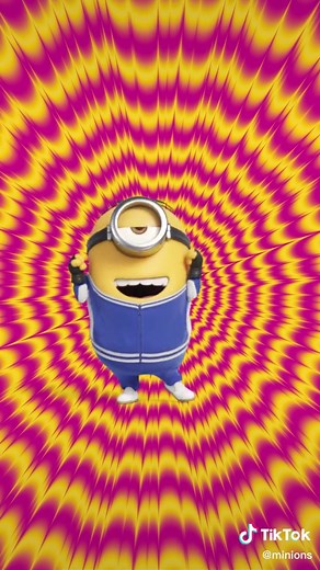 Dancing Minions: The Rise of Gru Disco Dance Party
