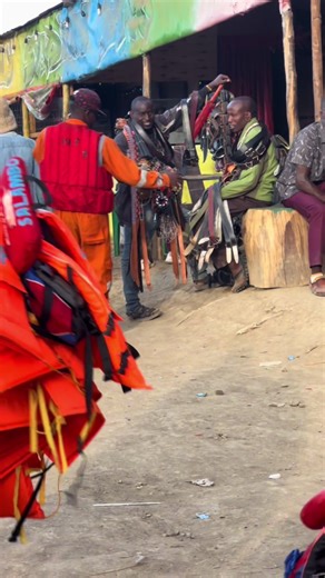 Fake handshake prank🤣 #funnyvideos😂 #comedy #prankvideo