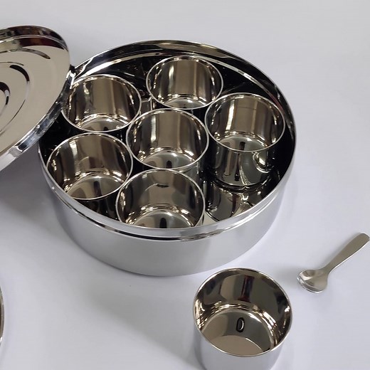 195K views · 308 reactions | Looking for a space saving, organised & durable solution to store all your spices? Kraft Spicebox will be the perfect solution for you! ✅Offers 7 cups to organise different herbs & everyday essentials ✅Comes in small, medium & large sizes ✅Rust-proof & hygienic stainless steel It’s ideal for everyday use, so get your hands on it at up to 20% OFF today! | Kraft Houseware | Facebook