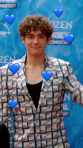 Stream High School Musical: The Musical: The Series Season 3 on Disney