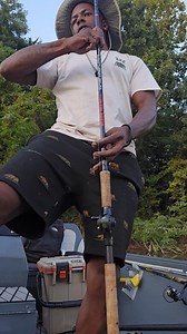 I just knew I had the Tennessee record crappie🤦🏿🤣‼️ #CRAPPIECASKET #TEAMDANDD #crappie #fishing #BASSFISHING #LEWSFISHING #HAWGHUNTIN #mississippi #k9fishing #bayoucustombaits #bnmpoles #Arkansas #rangerboats #mississippi #slab #fyp #foryou #viral #fishtok #anglers #veterans #memphis #tennessee #takeakidfishing #summer #bite #bigfish | Derrick Stokes