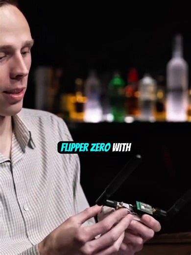 This Device Can Break WiFi Security 😳 | Cyber Awareness . . . #cyberawareness #wifi #cybercrime #flipperzero #usa🇺🇸