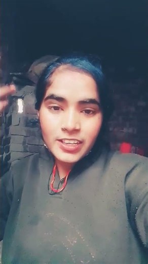 go to go look at the airport Hi-Tech song video