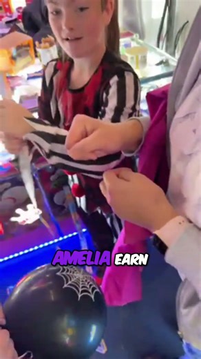 Unexpected Token Jackpot Thrill: Streamer's Chill Turns Epic Win Celebration with Amelia! 🎰🔥🎉💥