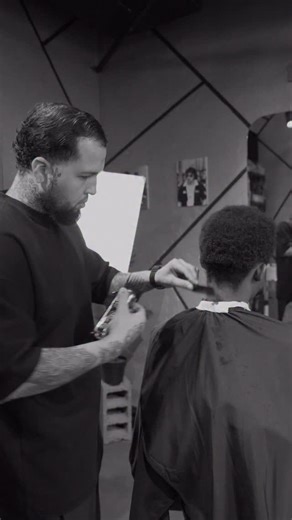 WALTER CORZO 🇦🇷 | Barber Educator 📍 Jeddah, KSA 🇸🇦 on Instagram: "We’re not just a barbershop. We are the new era of barbering in Saudi Arabia. Precision, style and premium experience in every cut. 📍 Book your shift and live the difference. 👉 Book your appointment now."