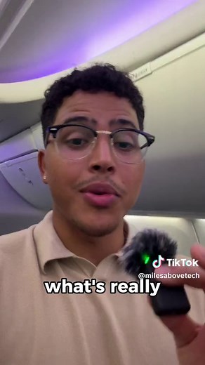 Enhanced In-Flight Experience with New United Airlines Planes