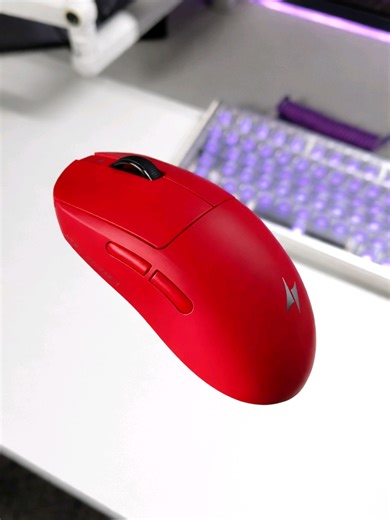 Thanks to @ATK GEAR for sending me this amazing ATK Dragonfly A9 Ultimate, with an 8k polling rate, PAW3395 Ultra chip, and this incredible red color—something different for those who prefer a more aggressive look. You can get it with a 5% discount on the official website using the code (KAMI) or via the link in my bio. #atk #mouse #tech #techtok #sponsored