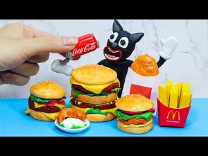 Cartoon Cat Eating McDonald's Burger | Amazing Mukbang Stop Motion Animation ASMR & Eating Sounds