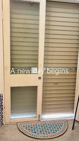 . . HAIR SALON hui . . . 2F, locoSouq, 12-7 Hinode-cho, Suita-shi, Osaka, Japan . . . #北摂美容室#吹田美容室#大阪美容室#ヴィーガンカラー#ヴィーガンブリーチ#ヴィーガンパーマ#プライベートサロン