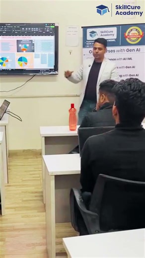 When a 15-Year Industry Expert Speaks, Students Listen 👀. #dataanalyticscourse #datascience