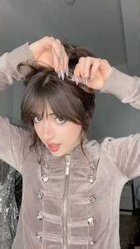 Turning myself into Jade West for COACHELLA.