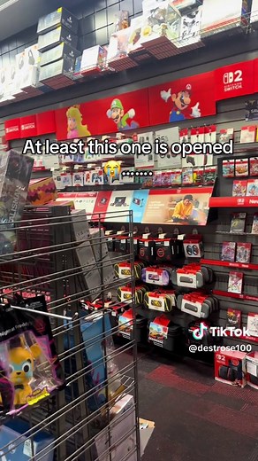 Finding a Nearby GameStop Store