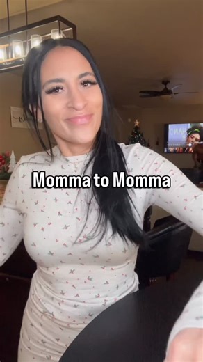 𝐉𝐞𝐳𝐞𝐥 𝐋𝐲𝐧𝐧 𝐌𝐜𝐐𝐮𝐞𝐞𝐧 | 𝗙𝗔𝗜𝗧𝗛-𝗙𝗜𝗟𝗟𝗘𝗗 𝗣𝗘𝗣𝗧𝗜𝗗𝗘 𝗤𝗨𝗘𝗘𝗡 on Instagram: "I didn’t take a shortcut. I took control. After years of my family watching me take supplements, powders, work out vigorously, often when my body couldn’t handle it from the auto immune I suffered with and the “just be patient,” FINALLY! I took a chance, I listened to my body; and it led me here. More energy. More confidence. More laughs. More crazy zellie. More ME for me + them. This tool 💉 di