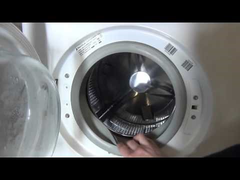 Zanussi Aquacycle ZWC1300 Compact 3kg Washing Machine : overview