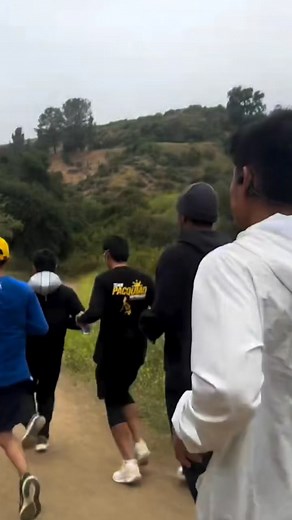 Manny Pacquiao's uphill run with MP Promotions boxers at the Griffith Observatory Park in California, USA today. #TeamPacquiao #MPPromotions #PacquiaoBarrios | Viva Promotions