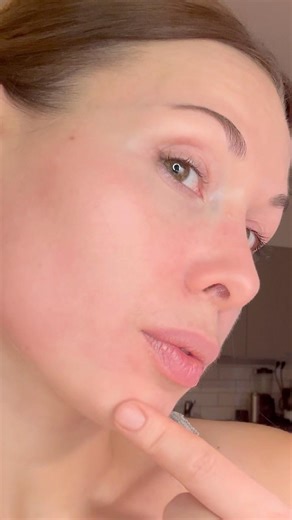 Chiseled jawline contouring technique