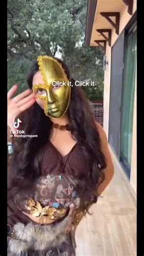 Exploring the Mask Girl Phenomenon