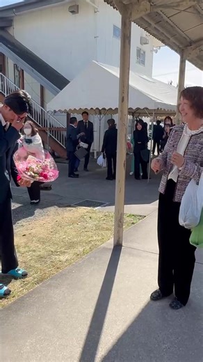 感動の卒業式サプライズと母の幸せ