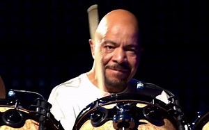 Chester Thompson Drum Cam - Drums, drums & More Drums (live 2004)