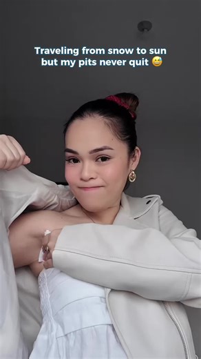 Why do you sweat even when it’s cold? Sweating without heat can be hyperhidrosis. #hyperhidrosis #excessivesweating #underarmsweat #dermadry