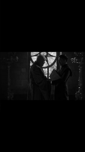 How THIS Scene Shows Littlefinger Silently Checkmating Varys