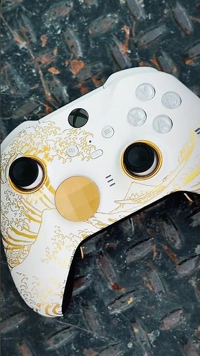 Elite 2 controller fully customized with next-level options and powered by MZ Titan OS #gaming #xbox