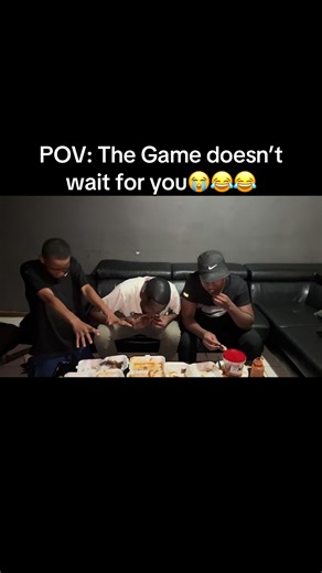 @Tau🦁🤹🏾‍♂️ @LEKHOLOBIDHA🥷🏾 😂😂😂😂🤷🏽‍♂️