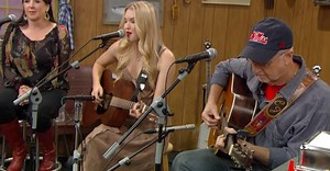 Ashley Campbell Performs Her Father's Glen Campbell's Song 'Highwayman' - Video