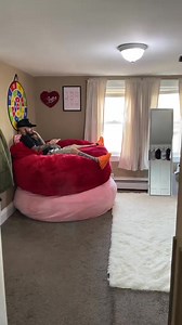 Netflix in bed? Check. Zoom calls in the kitchen? Check. Gaming on the balcony? Done. This isn’t just a screen — it’s a 32" touch-controlled, Smart TV that goes wherever you do. No mounts. No cables. No limits. Your couch is no longer the only place to binge. | Syvex | Facebook