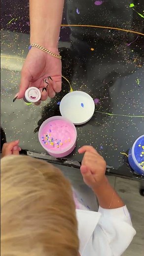 Creating slime! Toddlers having fun time at Slime factory!