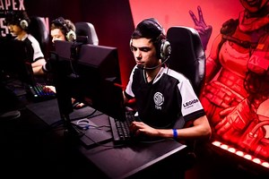 ImperialHal’s Apex Legends settings and keybindings