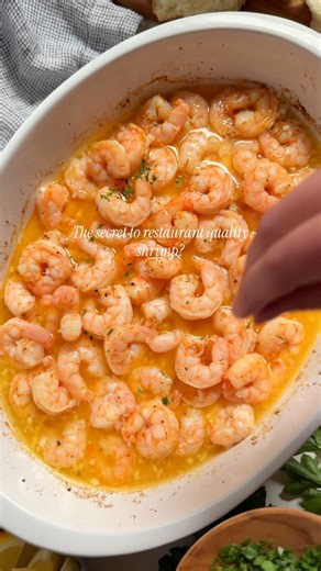 Confession: I don’t usually crave shrimp, but these I could eat all day.🦐 They bake in the oven with butter, garlic, and white wine and come out tasting like something you’d order at a restaurant. No splatter, no standing over the stove, just plump, juicy shrimp in about twenty minutes. Save this one for when you want dinner to feel fancy without any extra effort, and comment RECIPE to get it sent straight to your DMs! https://www.spendwithpennies.com/oven-baked-shrimp/ #easyrecipes #dinner #di