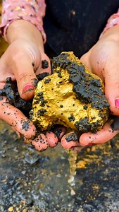 316K views · 2.7K reactions | From Gold Quartz to Pure Gold ⚒️ | Gold Hunter | Facebook