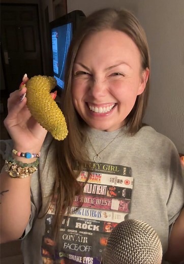 These amazing vintage beaded fruits were waiting for me at an antique store in Ohio!! I’m so happy with this tingly find🍎🍊🍋🍌🍇 @Jocie ❤️ #asmrvideo #asmr #asmrwhispering #asmrcommunity #bestlifebybrooke #vintageasmr #antique #asmrsounds #asmrwhisper #relaxingasmr #relaxing #vintage #fruit #aesthetic #nails #longnails #nostalgic #nostalgia #90s #80s #2000s #y2k #toys #fakefood #realorfake #antiquestore #antiquestorefinds #uniqueasmr #scratching