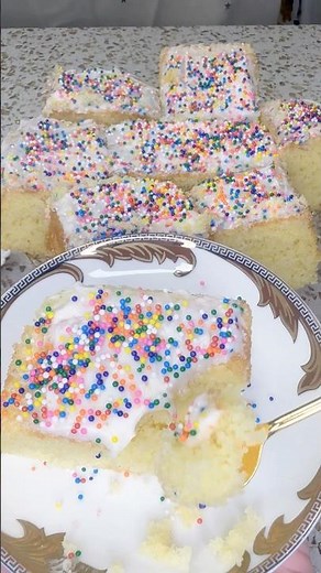 Soft and Moist Sponge Cake | Cake Recipe | Simple and Easy