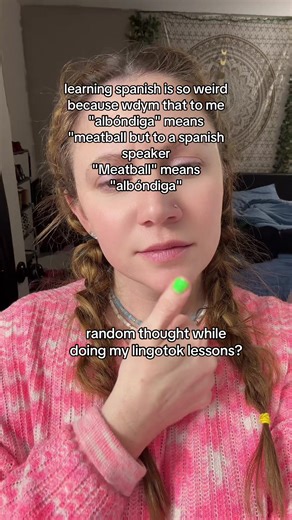 literally been thinking about this for hours, why is Spanish so hard? #learnspanish #spanishtiktok #LanguageLearning #lingotok #español