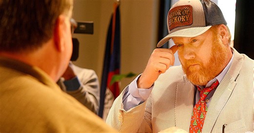 Hickory lawyer appears on behalf of comedian Jon Reep, who's charged with 10 sex crimes