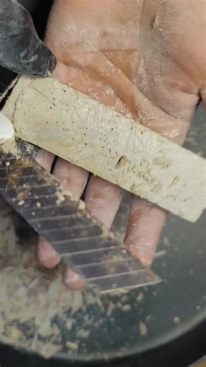 Marta Riva's Crunchy Clay Eating ASMR