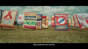 Hoje é possível viver com HIV, mas a aids ainda existe. Assista e compartilhe o filme e fortaleça esta causa. Saiba mais em saude.gov.br/diamundial30anos #DiaMundial30Anos | Ministério da Saúde - HIV/Aids