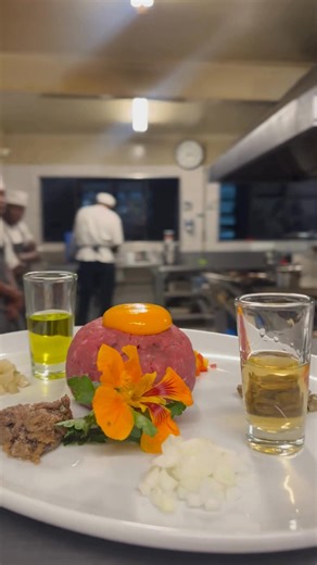 Would you try this? 👀 Originating from early French cuisine, steak tartare is a finely chopped raw beef dish traditionally mixed with herbs, egg yolk, and seasonings, a true test of freshness, skill, and flavour.✨ It’s bold, classic, and not for the faint-hearted… #KhayaNyamaWombles #SteakTartare #FineDiningZimbabwe #HarareRestaurants #CulinaryTradition #WomblesExperience | Khaya Nyama Wombles