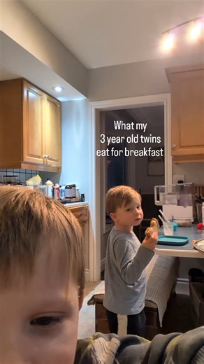 It would be nice if they always both ate the same thing but they are very different people lol! Most days start with a bowl of vanilla Greek yogurt to take the edge off and buy me some time. Grilled cheese on sourdough is a fan favourite especially for M, but Z's new special is sunbutter almond butter honey on bread. Big boy gets a fried egg on toast with cheese and a second slice with butter and honey or jam. Some days there's also a smoothie or homemade hot chocolate, and yes I use protein pow