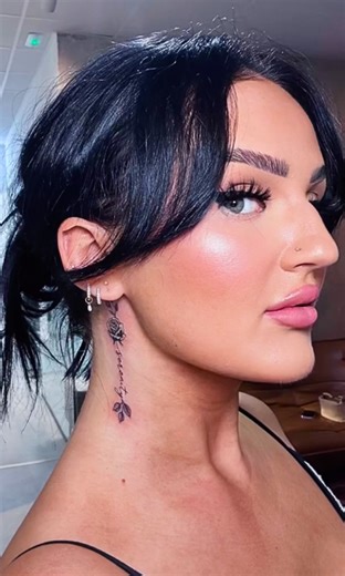 Mikayla reveals new neck tattoo 😱