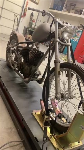 Fritz Schenck on Instagram: "A bobs big boy hair day update in the Indian Larry Chopper clone project #spritzbyfritz #indianlarry #chopper #nycchopperhistory #mcmf"